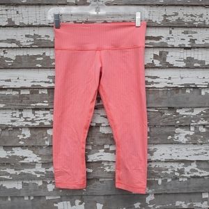 Lululemon capris size 4